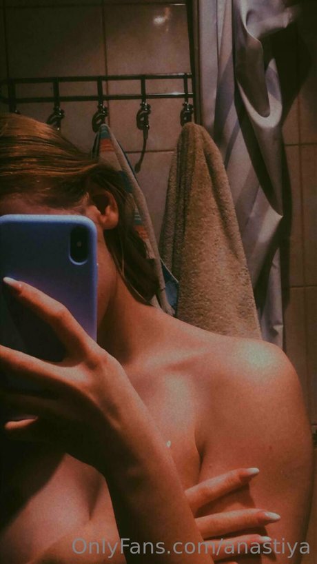 Anastiya heiße top fotos