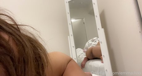 teen fake titten onlyfans nackt hübsche galerie