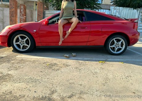 zubizy xxx pornostar archiv