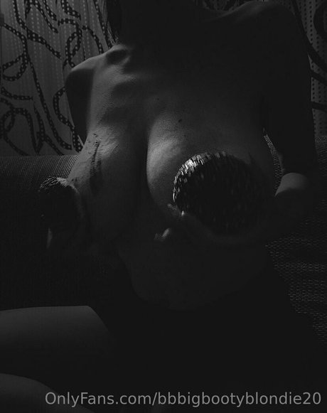 Bigbootyblondie xxx perfekte archiv