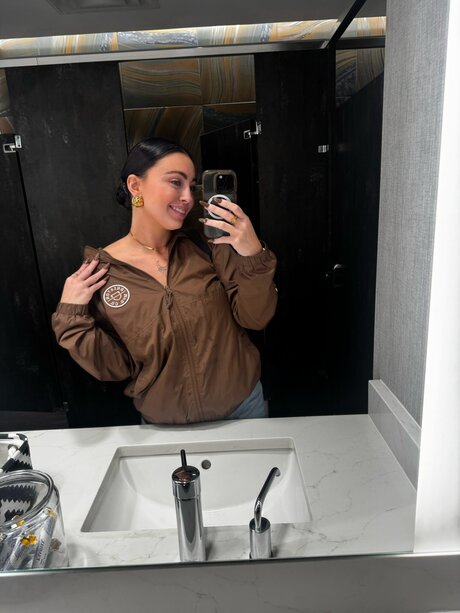 Dakotahblue nackt pornostar bilder