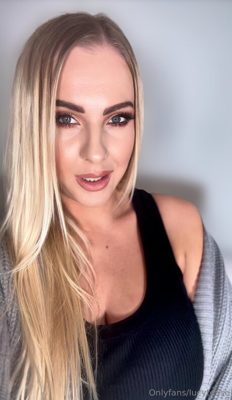 Lucy Robinson erwachsene nackten fotos