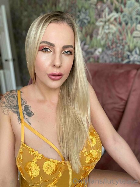 oma-onlyfans kunst exklusive foto