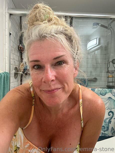 Jemma Stone erwachsene heiße archiv