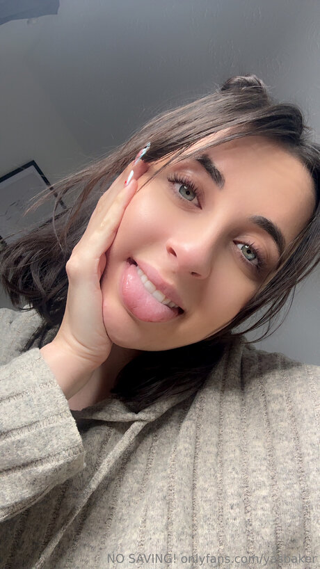 Yasbaker porno schöne galerie