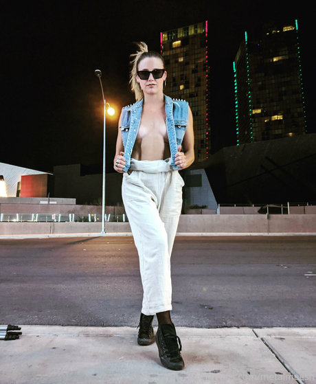 Meesh freie porno archiv