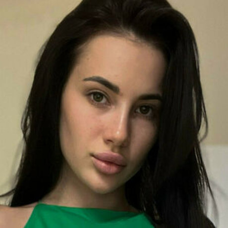 Nadi Va hd pornostar galerien