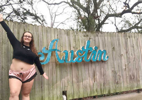 blonde gangbang-onlyfans erotische xxx foto