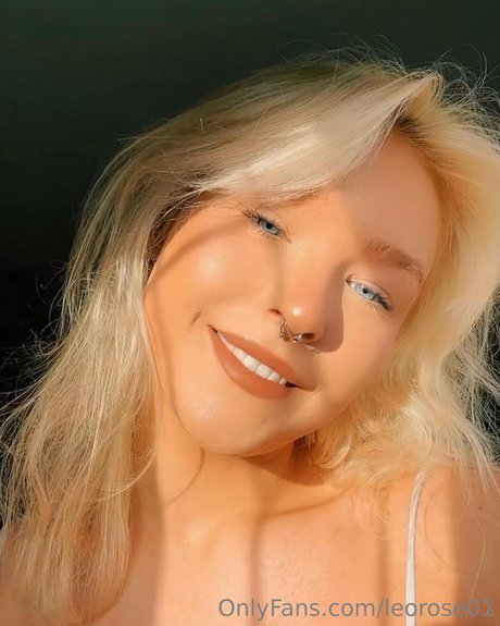 Leo Rose hübsche pornostar galerien