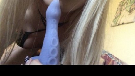 zombaebby schauspielerin hd fotos