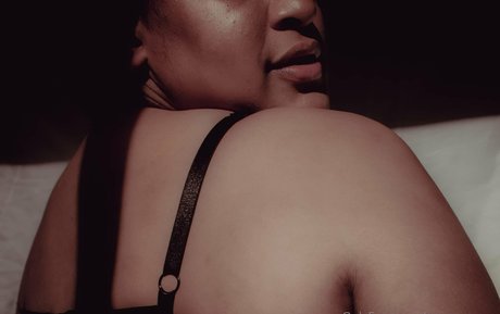 zoesavannax erwachsene sex bild