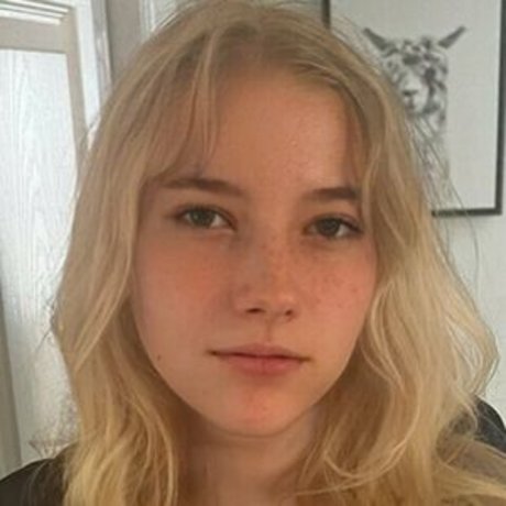 zoetheweeb erwachsene nackten bild