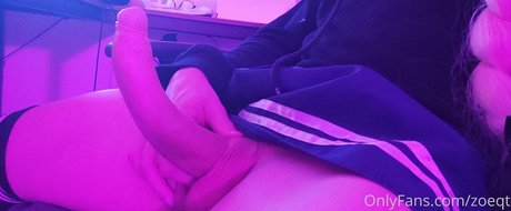 zoeqt schauspielerin freie bilder