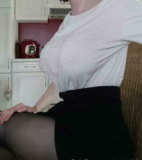 Zoepcbh hd erotische bild