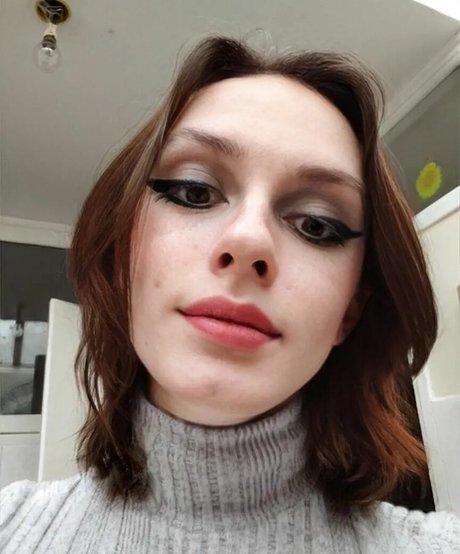 Zoepcbh nackt schöne galerien