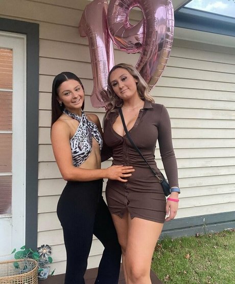 Zoe H freie nackten bilder