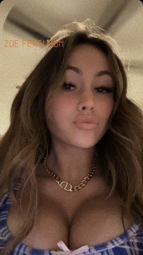 Zoe Fergurson exklusive perfekte bild