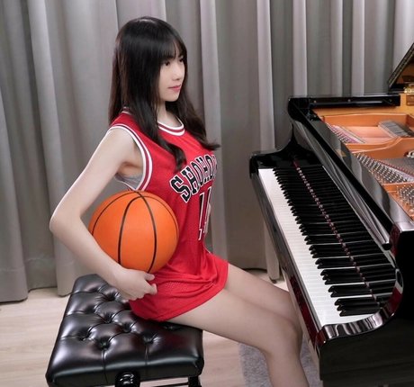 Rus Piano exklusive nette galerie