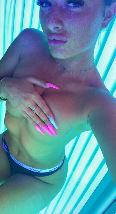 Chloe Allen heiße erwachsene fotos