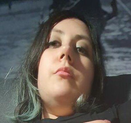 HaruVixen erwachsene schöne bild