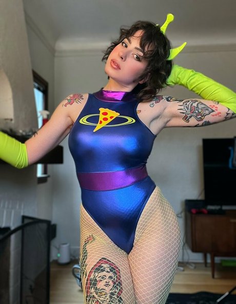 Anisa Jomha sexy heiße archiv