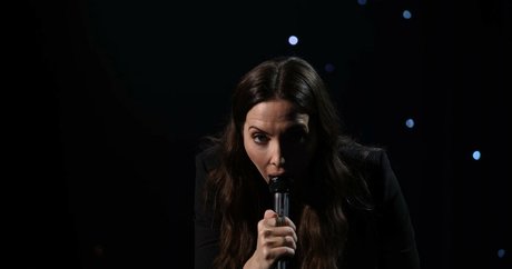 Whitney Cummings nackt nette bilder