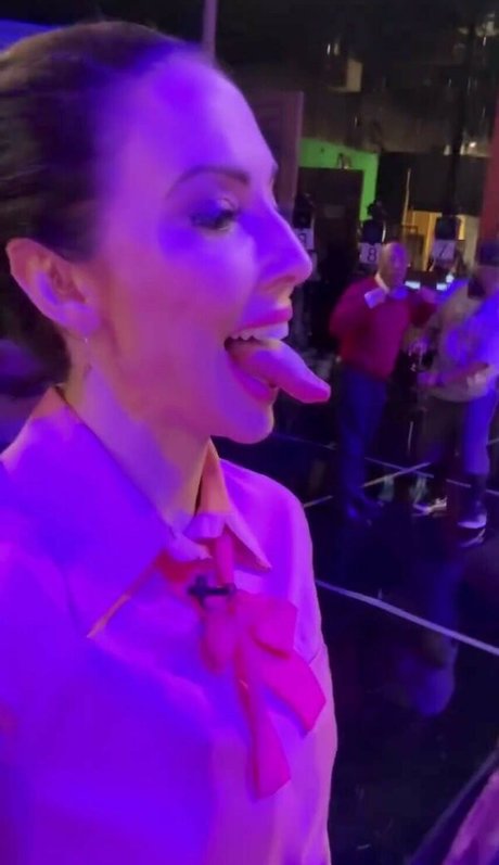 Whitney Cummings pornostar hübsche foto