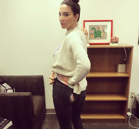 Whitney Cummings top erotische archiv