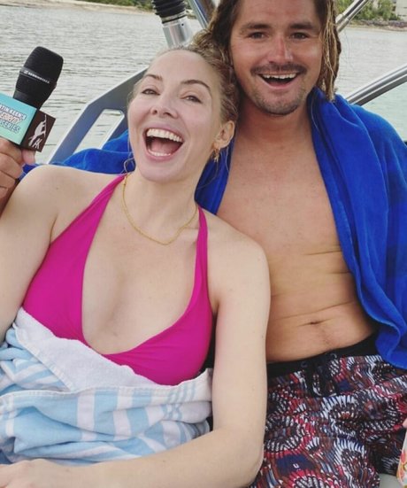 Whitney Cummings schöne galerie