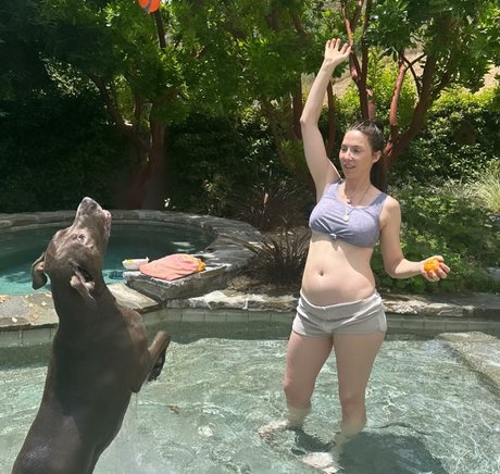 Whitney Cummings model nackt archiv