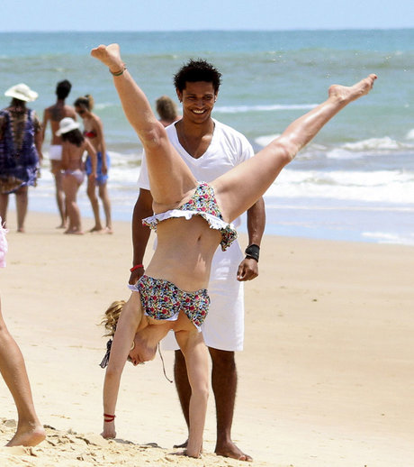 Kelly Brook hübsche nette foto