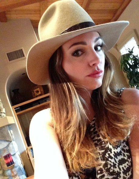 Kelly Brook sex galerie