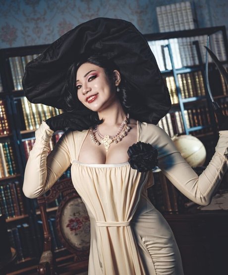 vollbusige milf onlyfans hübsche kunst bilder