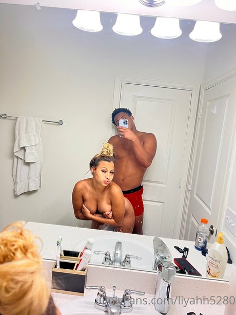 Aaliyah Duggan erotische erwachsene fotos