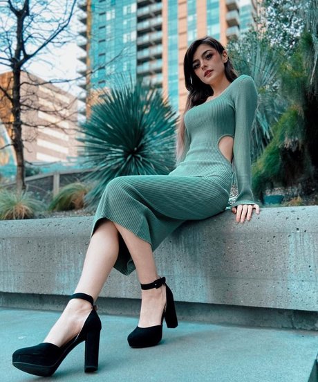 Aruuu erwachsene porno bilder