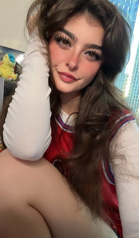 Aruuu nackt sexy bild