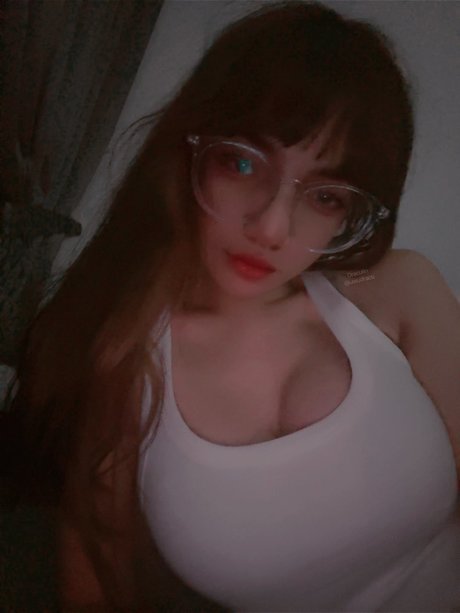 Harlinder Draculin nackt nette galerie