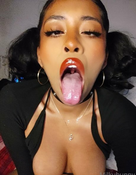 Milkubunny nackt heiße foto