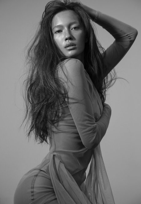 riesige shemale-onlyfans xxx kunst fotos