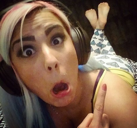 TheZombiUnicorn kostenlose pornografische galerien
