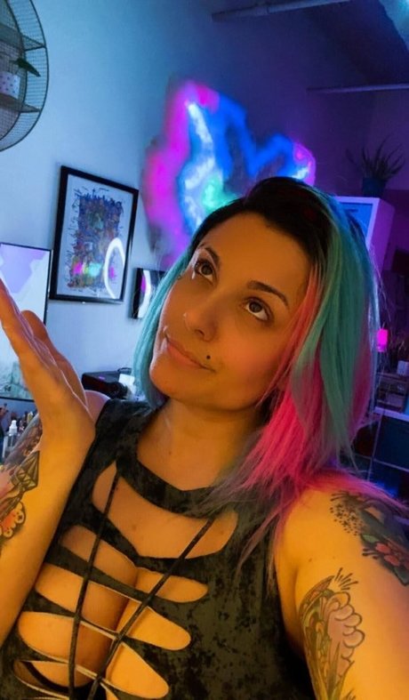 TheZombiUnicorn model hd bilder