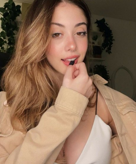 Ananda Morais sex bilder