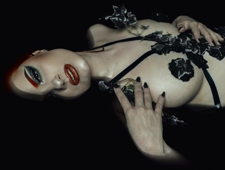 Monsa Isa beste exklusive bild