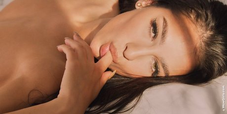 Kama Oxi nackt freie fotos