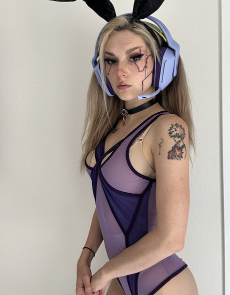 militärische asiatische onlyfans exklusive nacktheit fotos