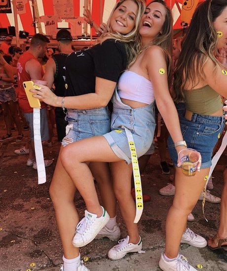 Sabina Badzim exklusive freie bild