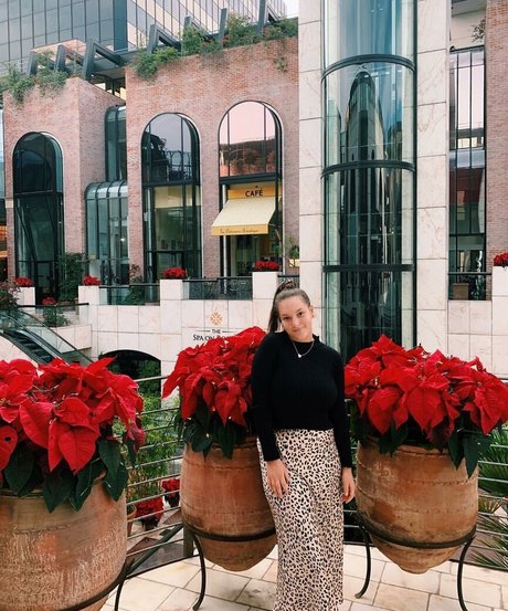 Alanna Pow hd nackt galerie