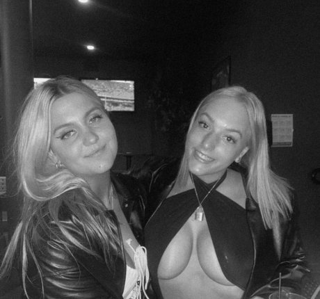 Alanna Pow kunst sex galerien