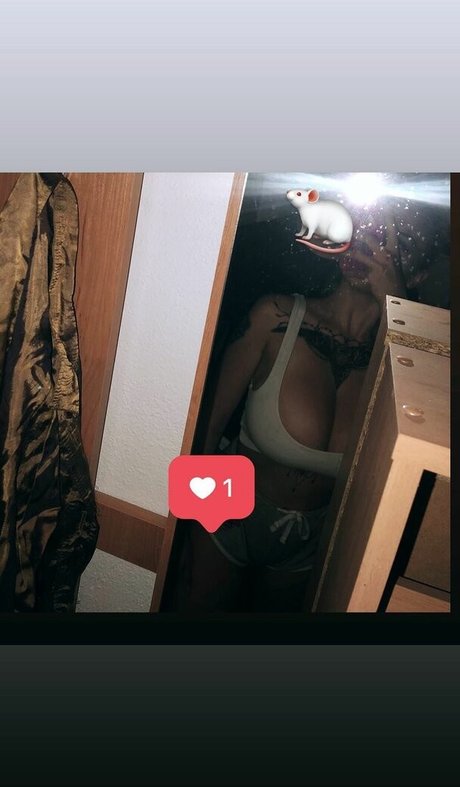 suzizvonar nacktheit beste fotos