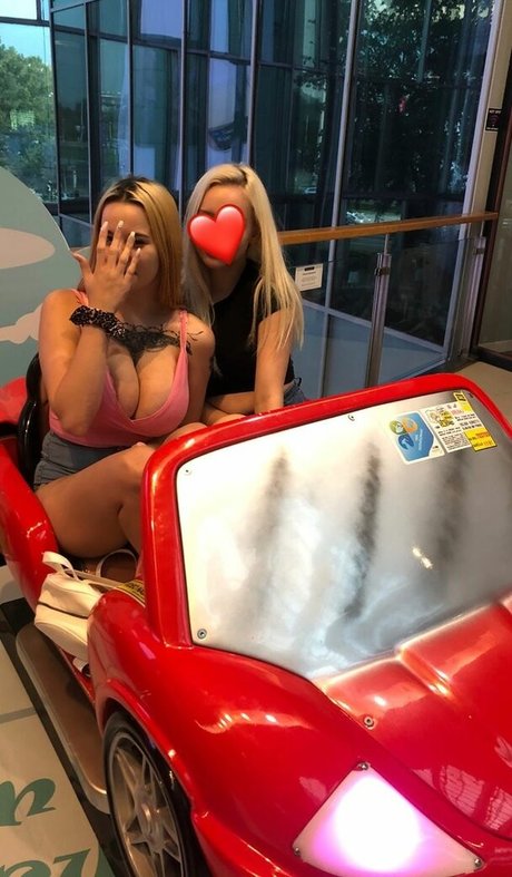 suzizvonar sexy kostenlose foto